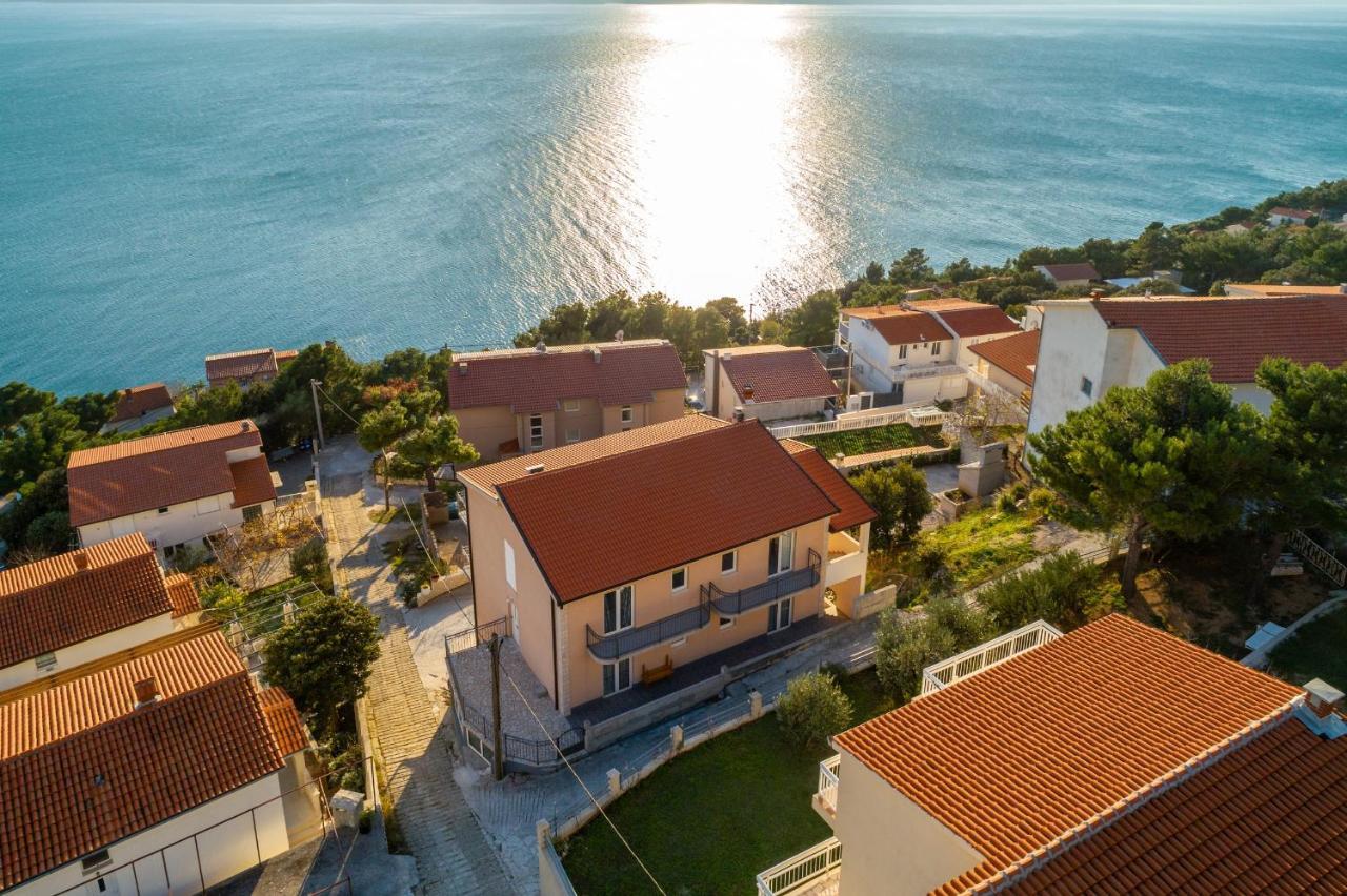 Family Friendly Apartments With A Swimming Pool Stanici, Omis - 18676 Exterior photo