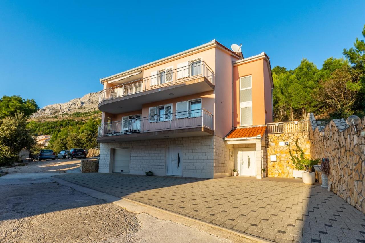 Family Friendly Apartments With A Swimming Pool Stanici, Omis - 18676 Exterior photo